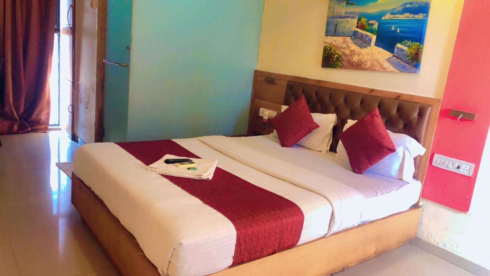Hotel Grandeur-Near Mumbai International Airport Екстериор снимка
